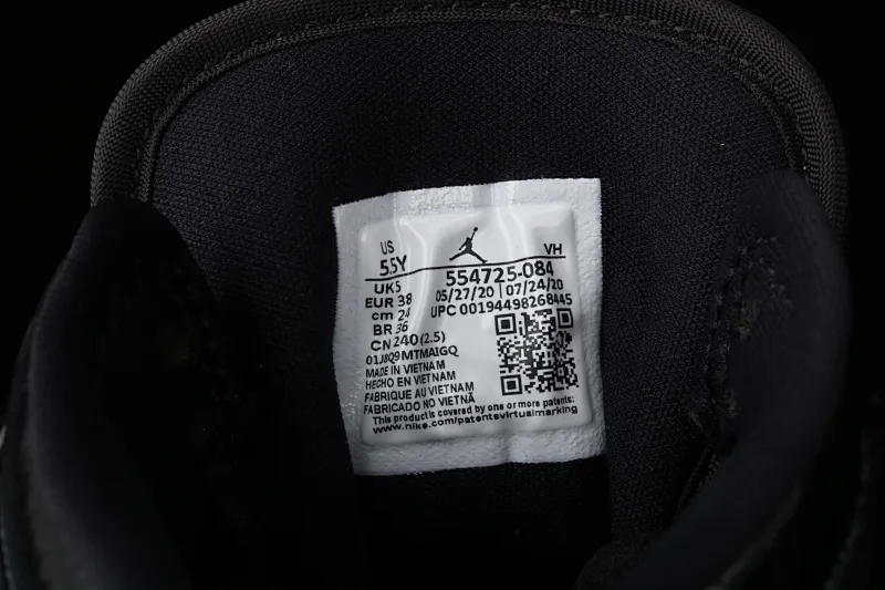 All Categories Air Jordan Jordan Series Basketball Shoes Air Jordan 1 Mid Special Price G Version Pure Original Air Jordan 1 Mid GS AJ1 Joe 1 Blue Panda China Basketball Shoes 554725-084